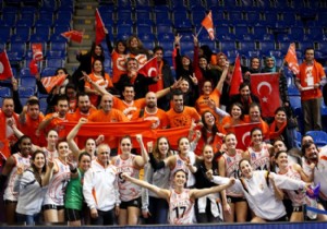 Eczacıbaşı VitrA CEV Şampiyonlar Ligi nde Dörtlü Final de!