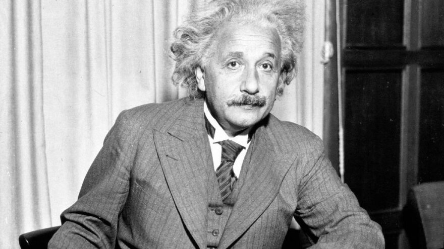 Einstein’ın el yazısı rekor fiyatla  açık artırmaya çıkarılacak