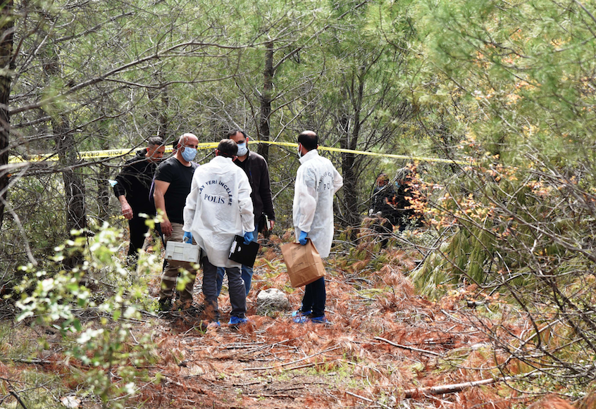 17 gündür aranan hemşirenin ağaca asılı cesedi bulundu