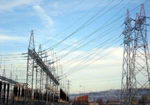 Festivalde  elektrik  faciası!
