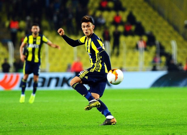 Eljif Elmas, Premier League i reddetti