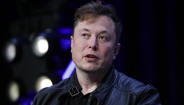 Elon Musk maaşlarını keseceğini duyurdu!