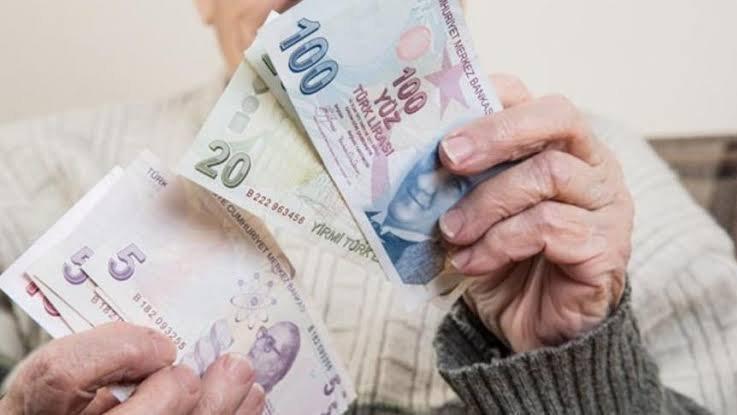 Emeklinin gözü kulağı atılacak imzada