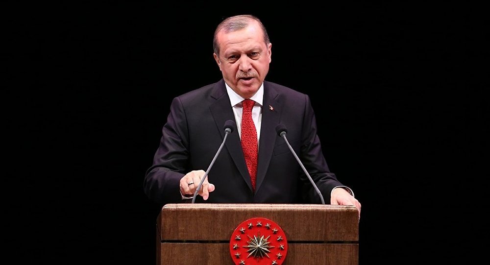 Erdoğan dan flaş açıklama:  Cumhurbaşkanı partisiyle ilişkisini kesmemeli 