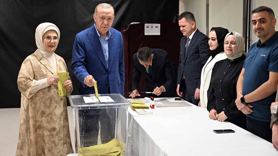 Erdoğan ın oy kullandığı sandıkta sonuç belli oldu
