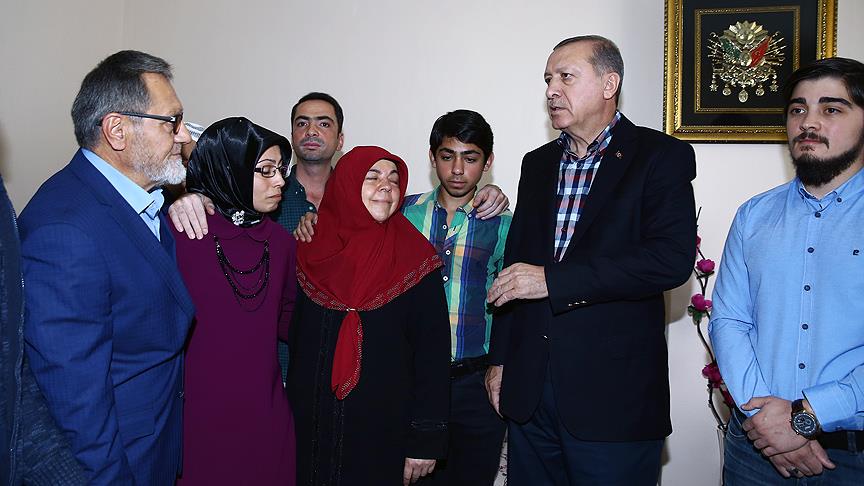 Erdoğan dan şehit ailelerine ziyaret