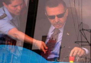 Erdoğan Trenin Dümeninde