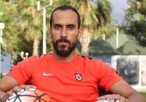 Erkan Zengin Mehmet Ekici den özür diledi!
