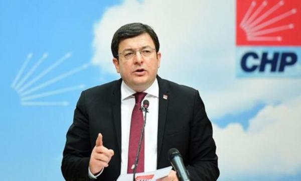 CHP li Erkek ten  çoklu baro  çıkışı