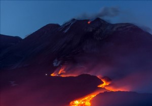 VE ETNA KÜKREDİ GALERİ