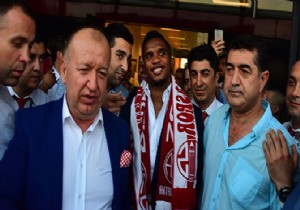 TFF’den Samuel Eto’o avansı!