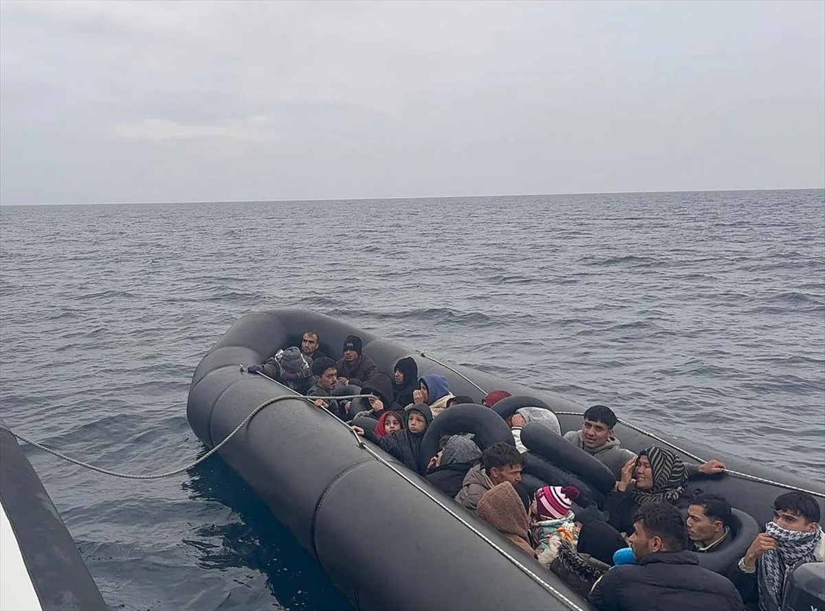 Onlarca düzensiz göçmen yakalandı
