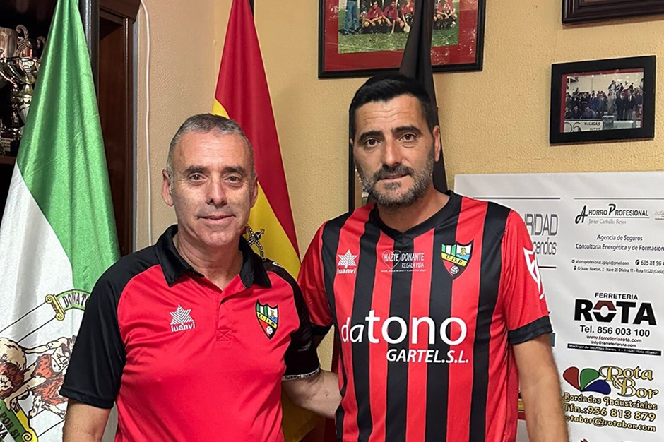 43 yaşındaki Daniel Güiza yeni takımına imza attı