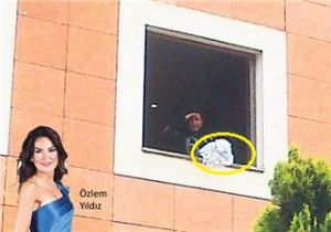 Özlem Yıldız Kuşum Aydın ı Fena Yakaladı