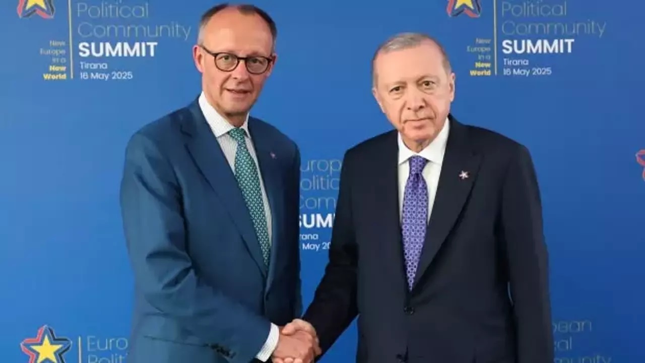 Erdoğan, Almanya Başbakanı ile görüştü