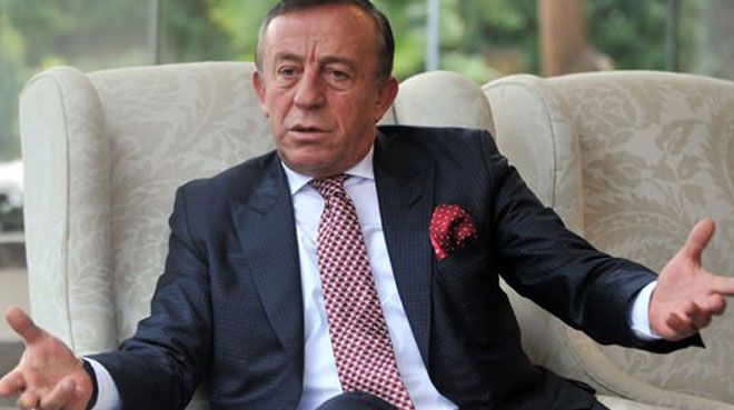Ağaoğlu Türkiye den çekiliyor!