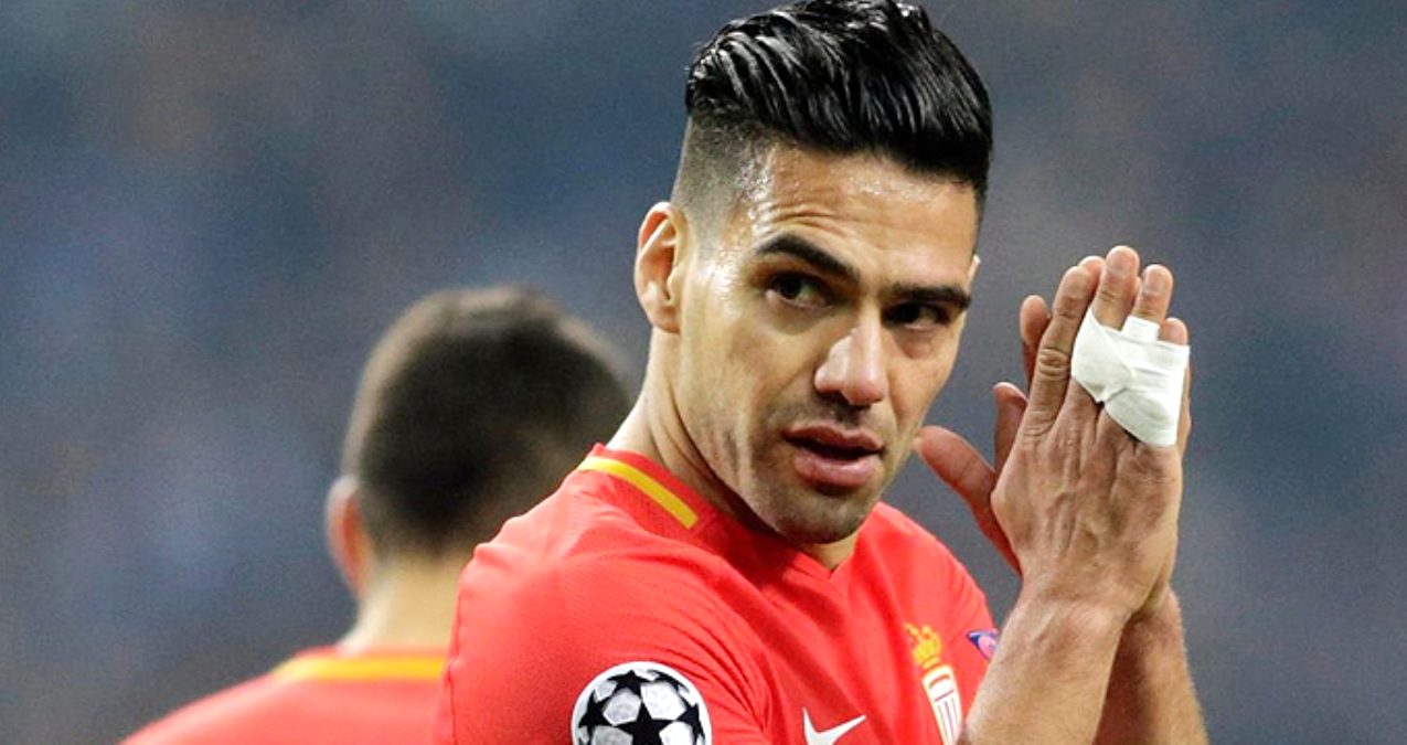 GS Store da Falcao hazırlığı