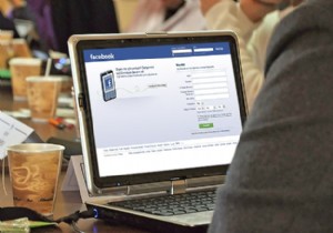 Sosyal ağ devi Facebook tan yeni bir tatbikat