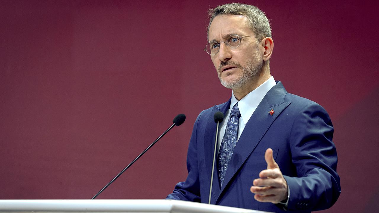  Nefret söylemine artık son verin 
