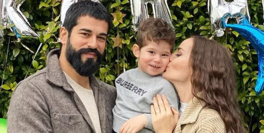 Ünlü çiftten o iddialara inat tatil pozu!