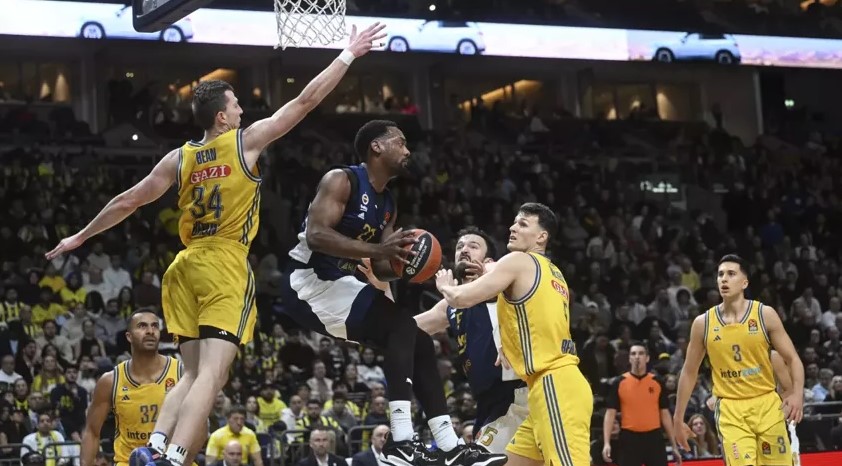 Fenerbahçe Beko, Alba Berlin i deplasmanda mağlup etti