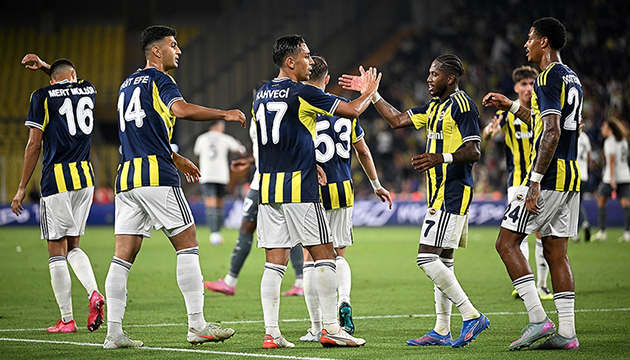 Fenerbahçe sezonu İzmir de açıyor