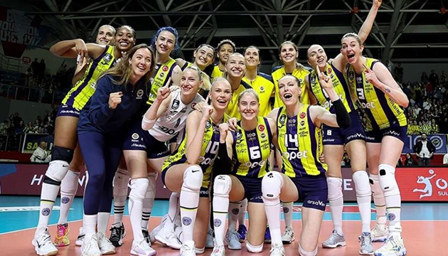 Fenerbahçe normal sezonda lider!