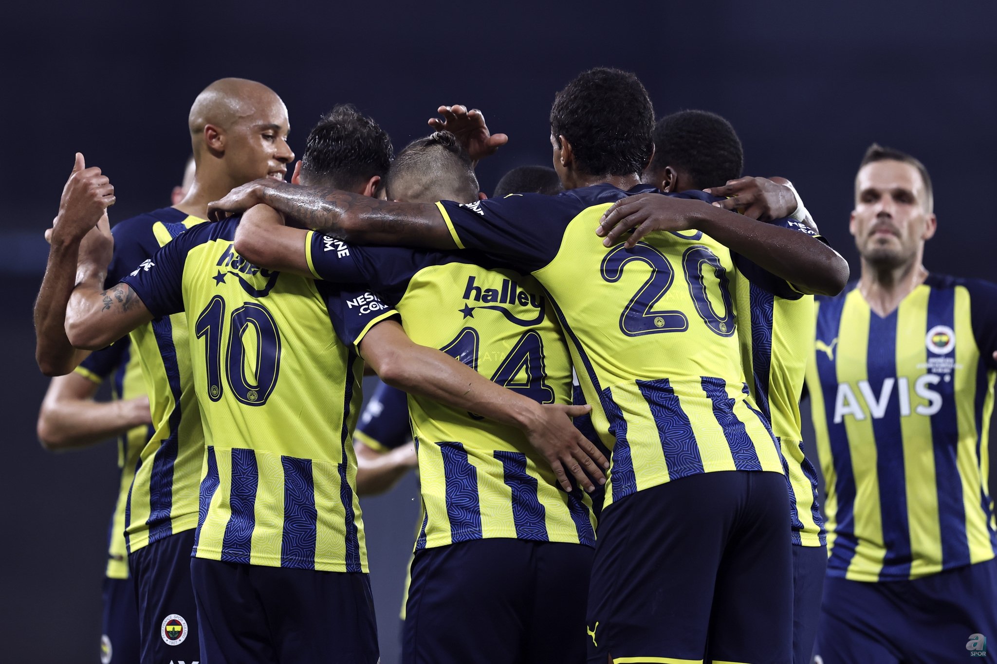 Fenerbahçe sezonu Adana da açıyor