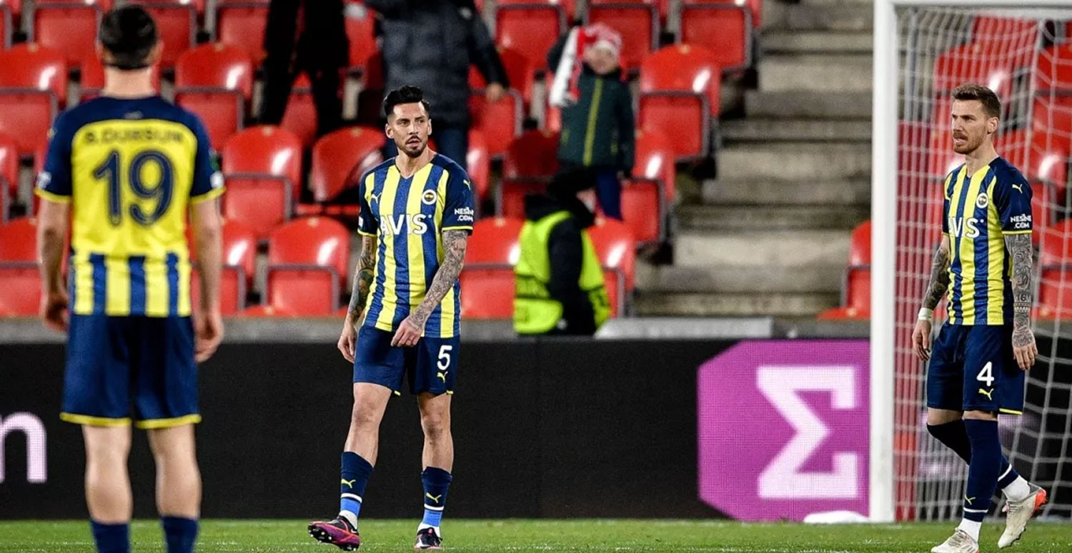 UEFA dan Fenerbahçe ye şok ceza!