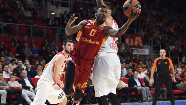 Galatasaray fırtına gibi! Sarı kırmızılılar Yunan devini devirdi
