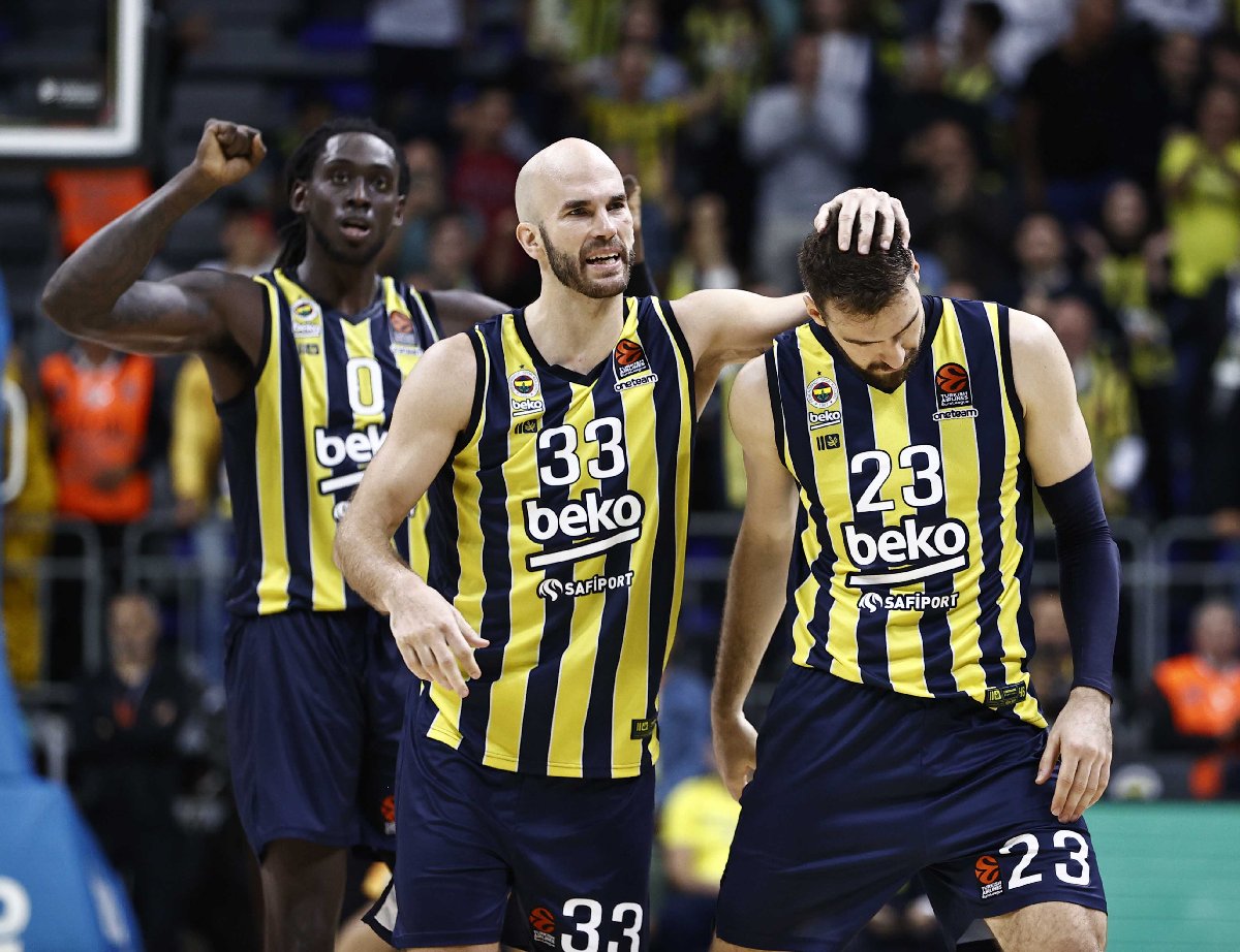 Fenerbahçe Beko dan 4 te 4!