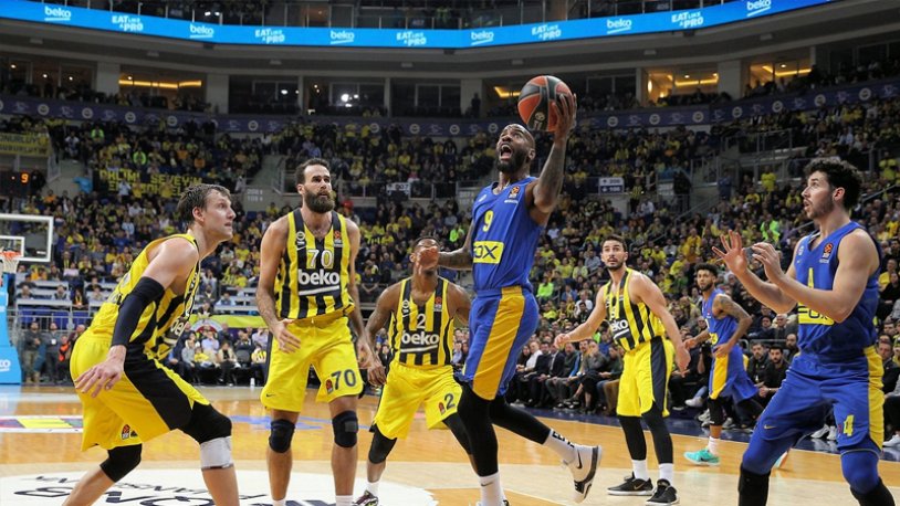 Fenerbahçe Beko son saniyede kaybetti