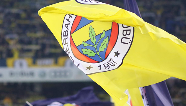 Fenerbahçe transferi açıkladı!