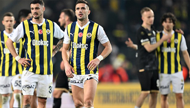 Fenerbahçe nin Trabzonspor kadrosu belli oldu! 5 eksik var...