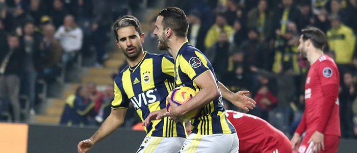 Fenerbahçe den kritik 3 puan
