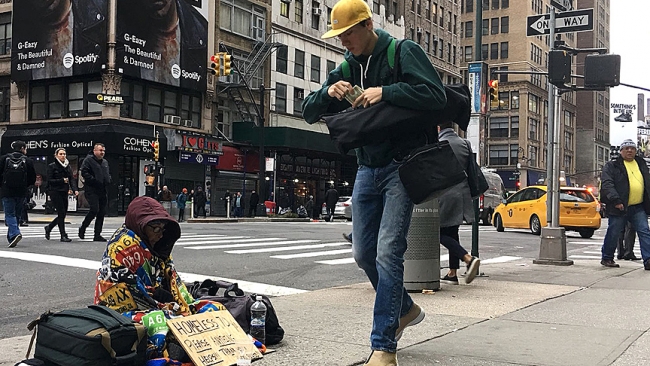 ABD nin Chicago kenti, göçmenleri kamplara göndermek için güvenlik şirketiyle anlaştı