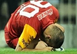 Fernando Muslera dan Büyük Hata