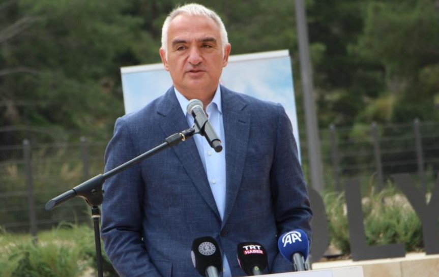 Bakan Ersoy 2024 yılı turizm geliri hedefini açıkladı