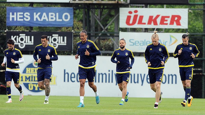 Fenerbahçe nin Trabzonspor maçı kadrosu belli oldu