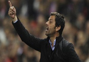 Quique Flores Gün Sayıyor