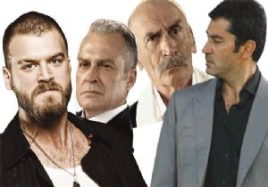 Kıbrıslı Rumlar  Ezel i Protesto Etti