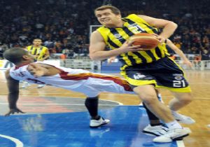 Yılın Son Derbisini Cimbom Aldı