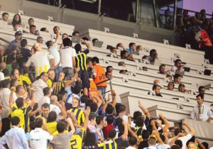 Tribünde ayağa kalkmak yasaklanabilir mi?