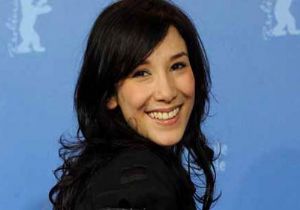 Sibel Kekilli nin Acı Hikayesi! İzzet Çapa Yazdı!