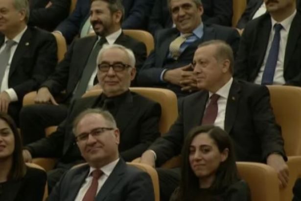 Şener Şen: Ödülü toplumsal barışa adıyorum