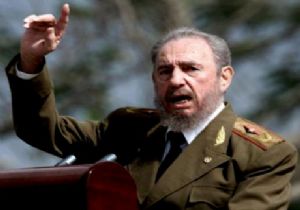 Castro dan İran a Acı Tavsiyeler