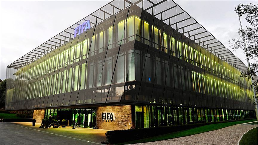 FIFA nın eski başkan yardımcısına ceza