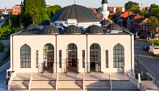 Fransa da Eyüp Sultan Camisi açıldı