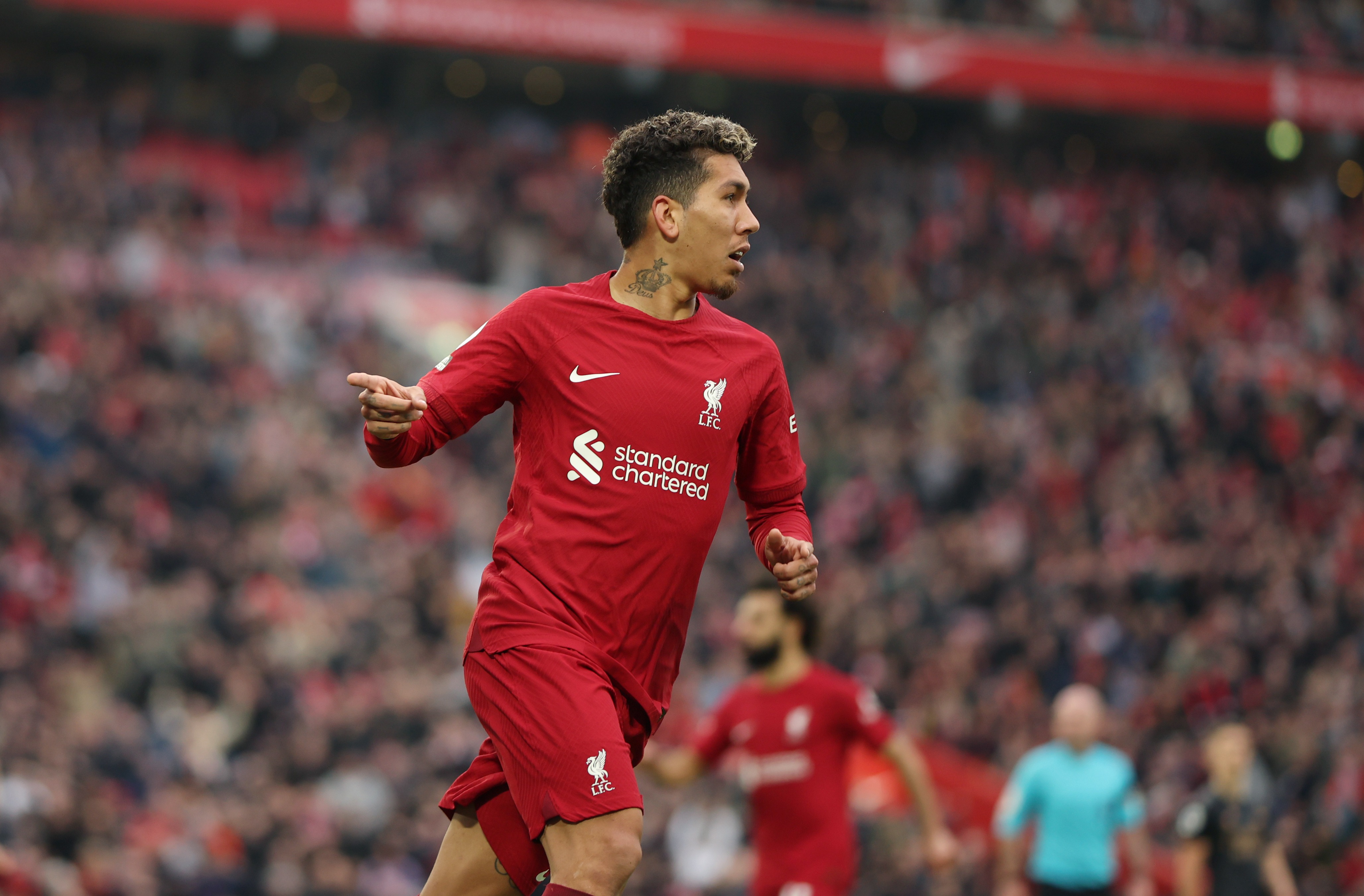 Galatasaray ile ismi anılıyordu, Roberto Firmino 2026 ya kadar geçerli imzayı attı!