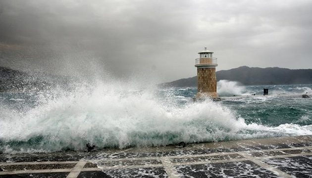 Batı Akdeniz için fırtına alarmı